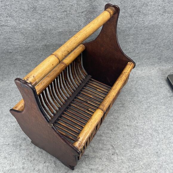 VTG Mid Century Modern Burnt Rattan Tortoise Tiger Bamboo Magazine Rack Basket - Picture 6 of 11